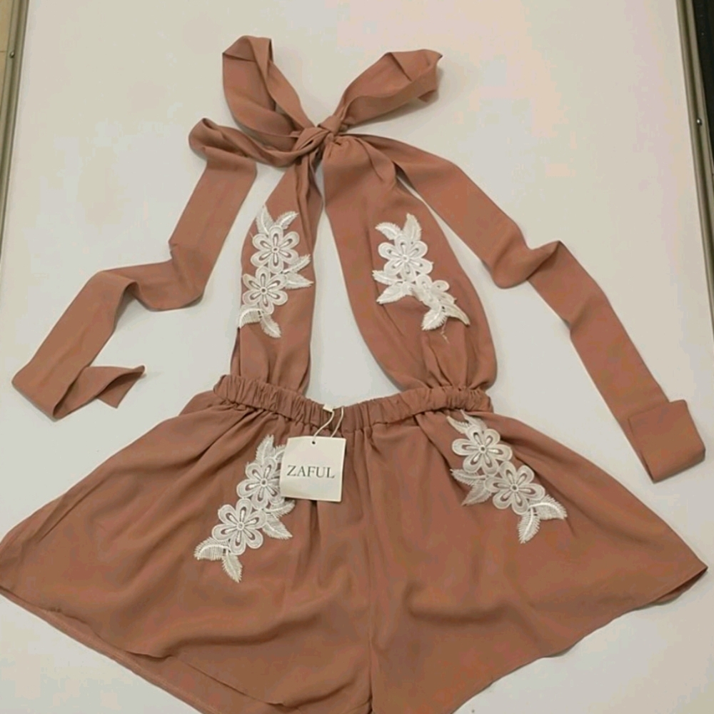 Zaful Halter Top Shorts